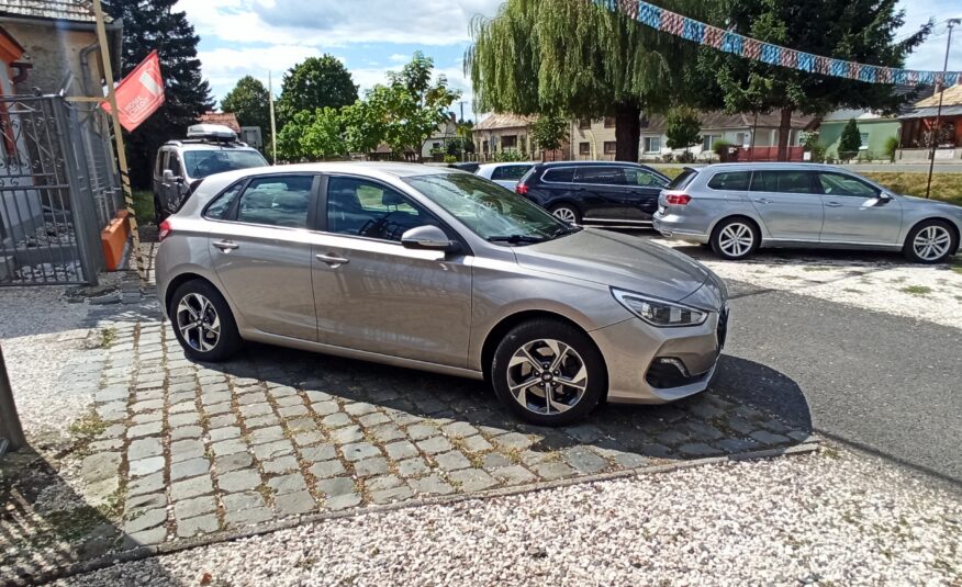 Hyundai i30 73kW/100PS 2019