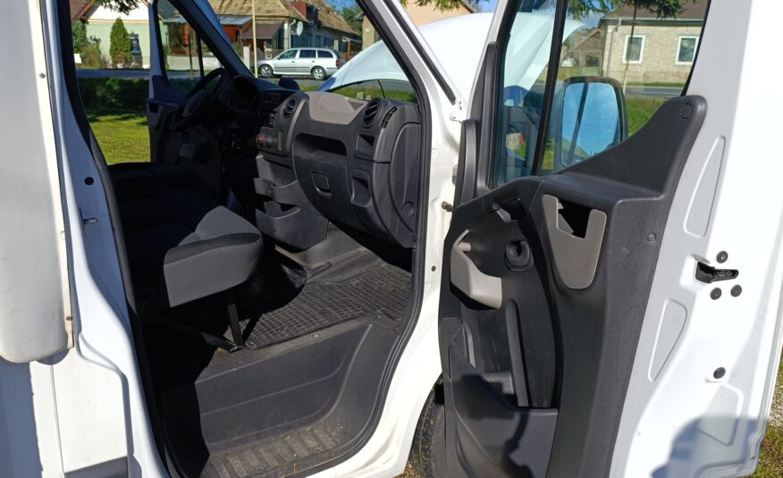 Renault Master dCi125 Chladiarenské