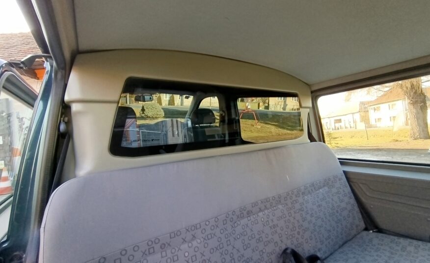 Volkswagen Transporter 2.5TDI 131PS T5 M6