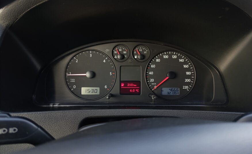 Volkswagen Transporter 2.5TDI 131PS T5 M6