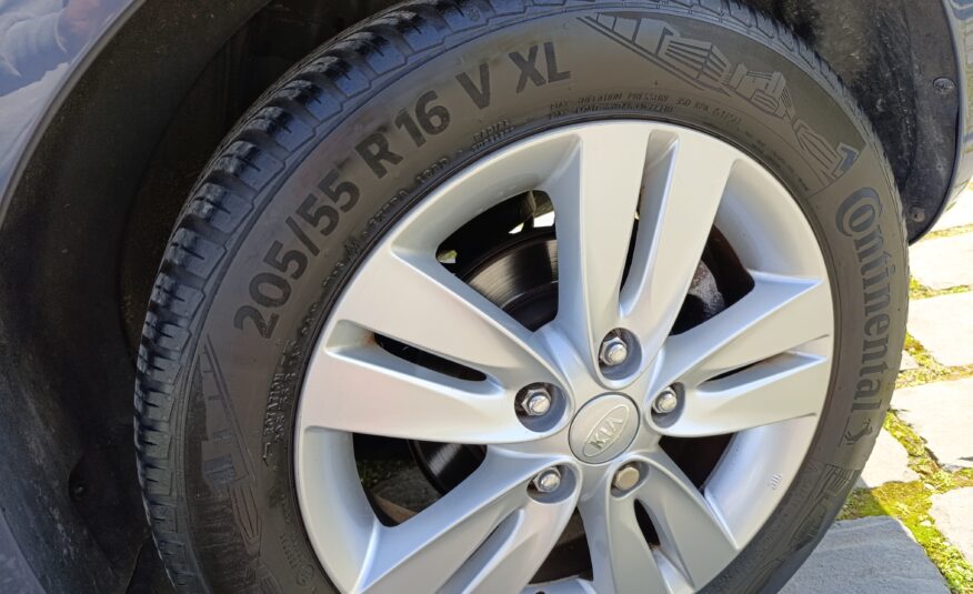 Kia Venga 1.4CRDI  M6 16V