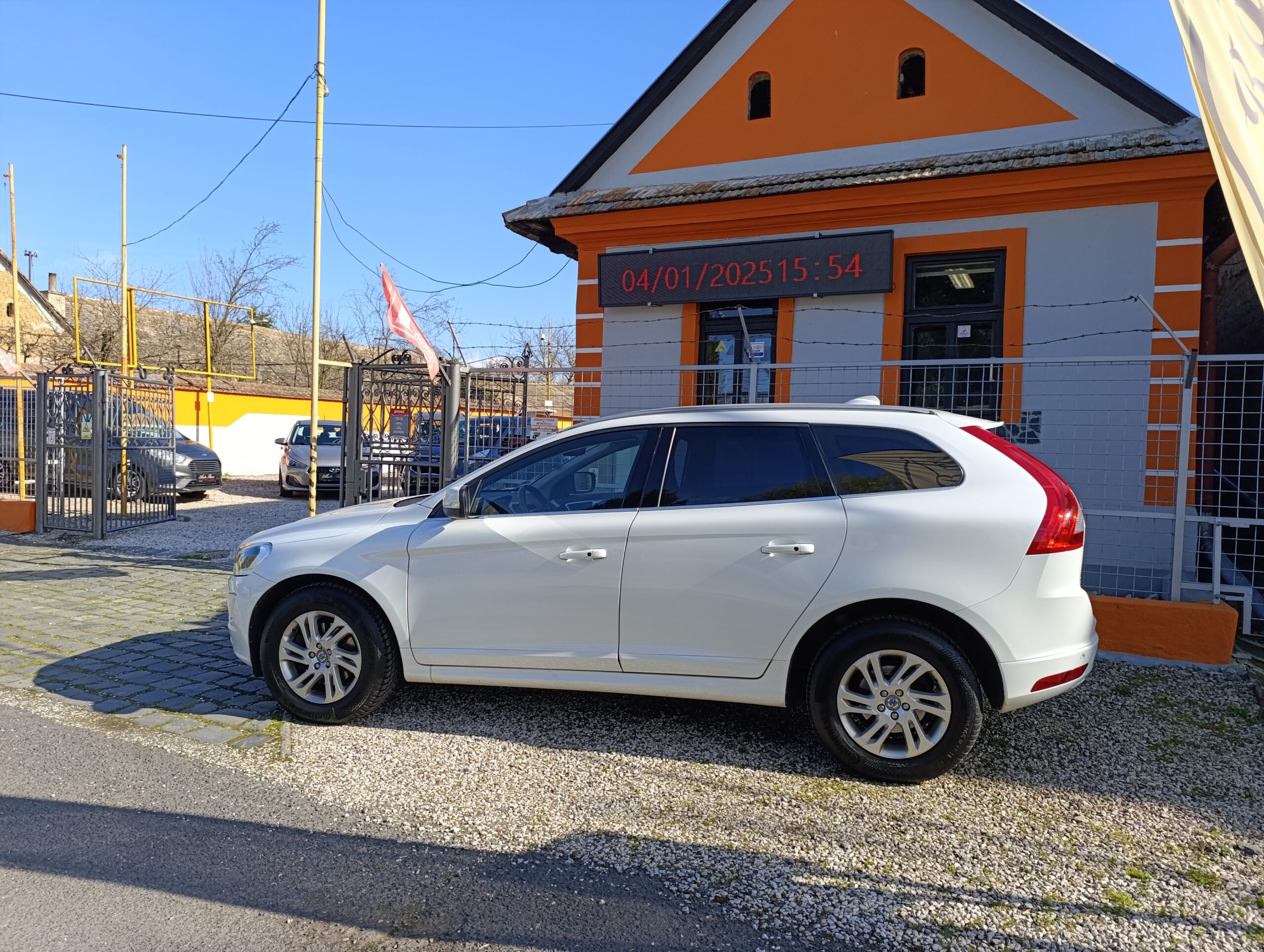Volvo XC60 2.4D D4 AWD 140kW/190PS
