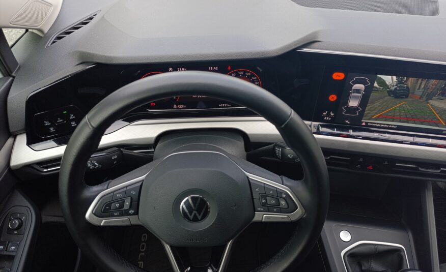 Volkswagen Golf 8 CNG
