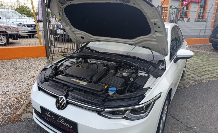 Volkswagen Golf 8 Benzin/CNG 1,5TGI, 96 kW/130 koní