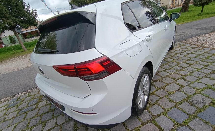 Volkswagen Golf 8 Benzin/CNG 1,5TGI, 96 kW/130 koní