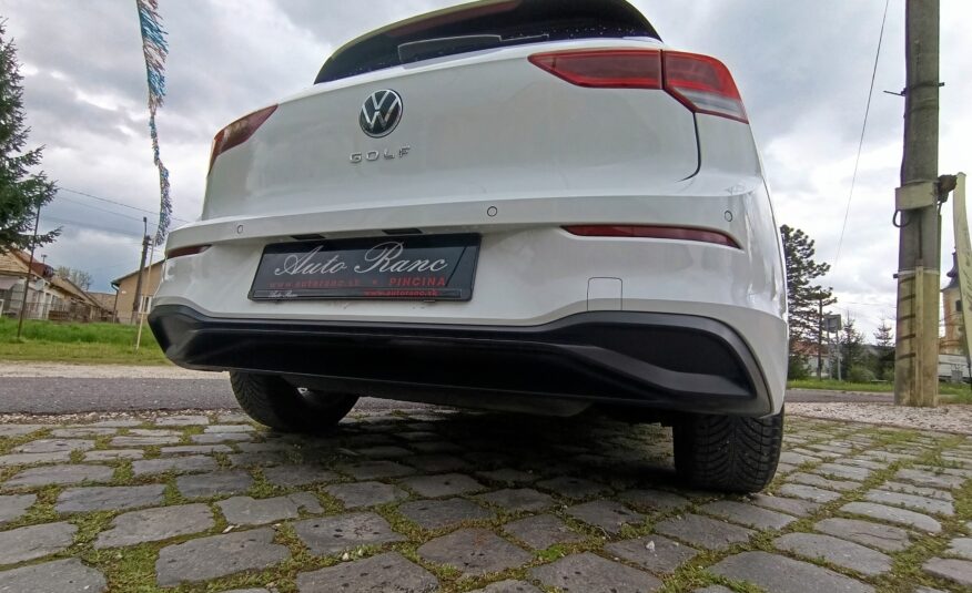 Volkswagen Golf 8 Benzin/CNG 1,5TGI, 96 kW/130 koní