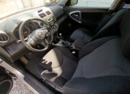 Toyota RAV4 2.2D 4WD 100kW/136PS, 4×4, M6