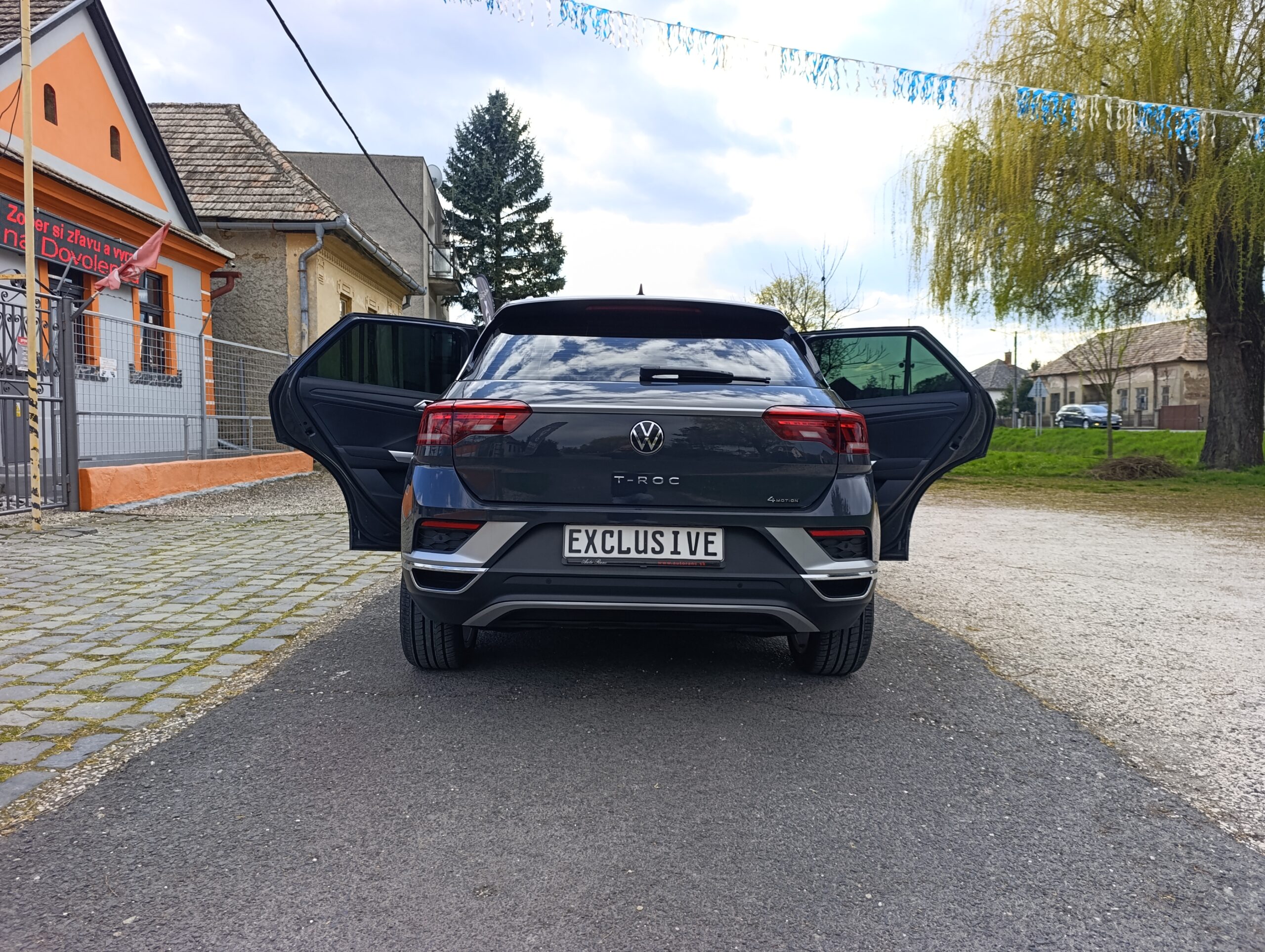 Volkswagen T-ROC 4Motion, 2.0TDI 110kW/150PS. Virtual Cocpit, LED svetlá, SUV/Off-Road