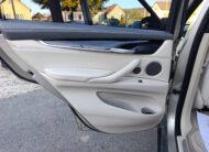 BMW X5 xDrive 50i 330kW/450PS V8 Zabiják na ceste