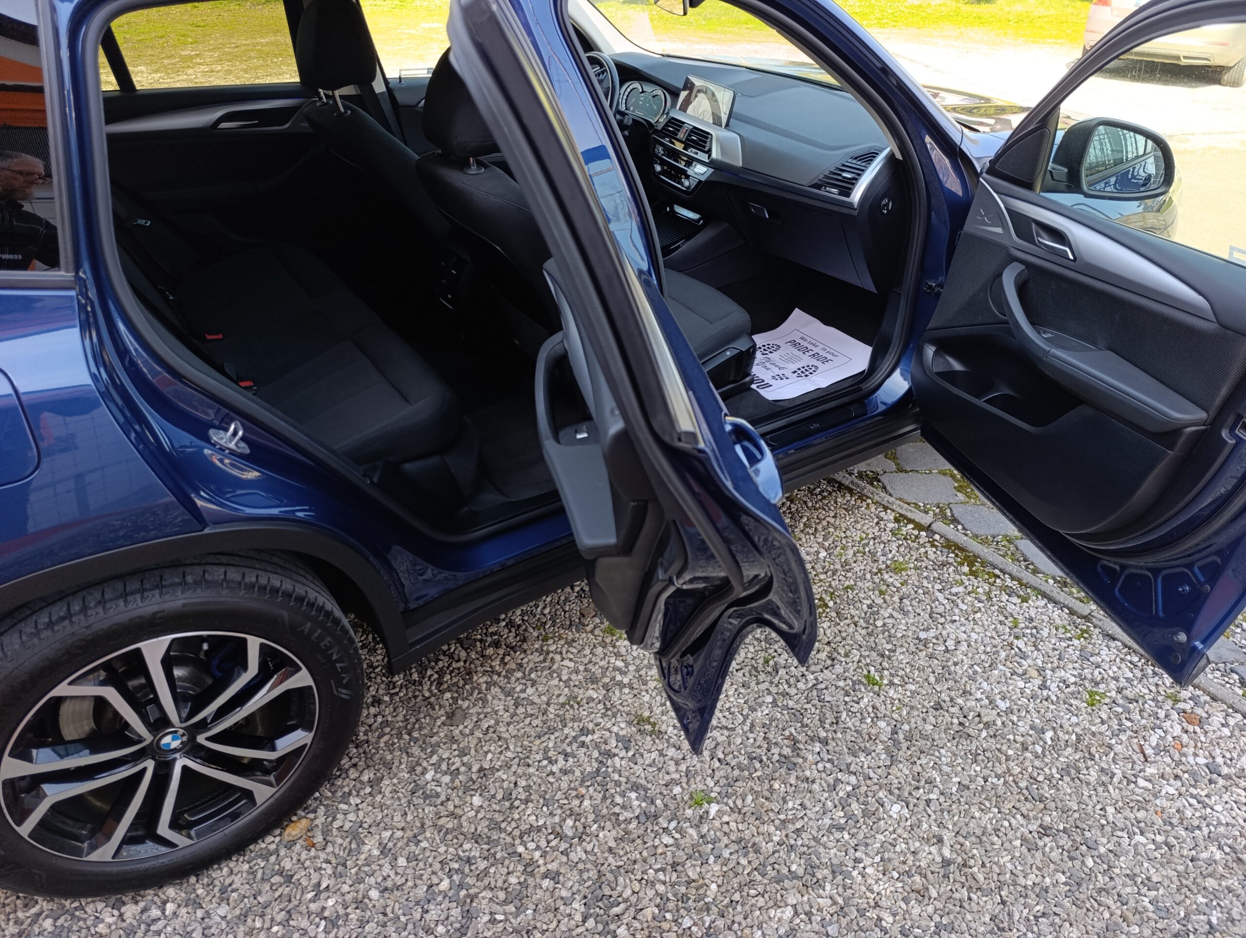 BMW X3 xDrive 20i AT8 135kW/184PS Kúpené nove na Slovensku