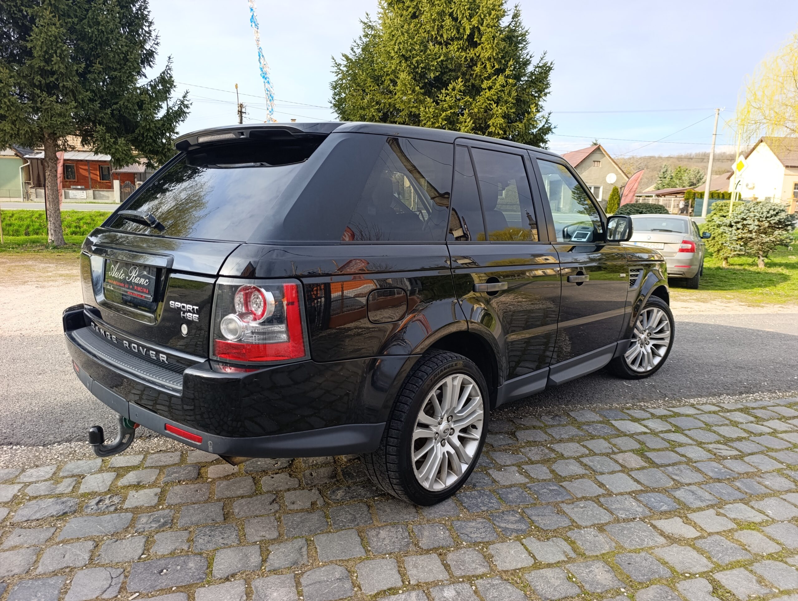 Land Rover Range Rover Sport 3.0 TdV6  Automatic 211PS