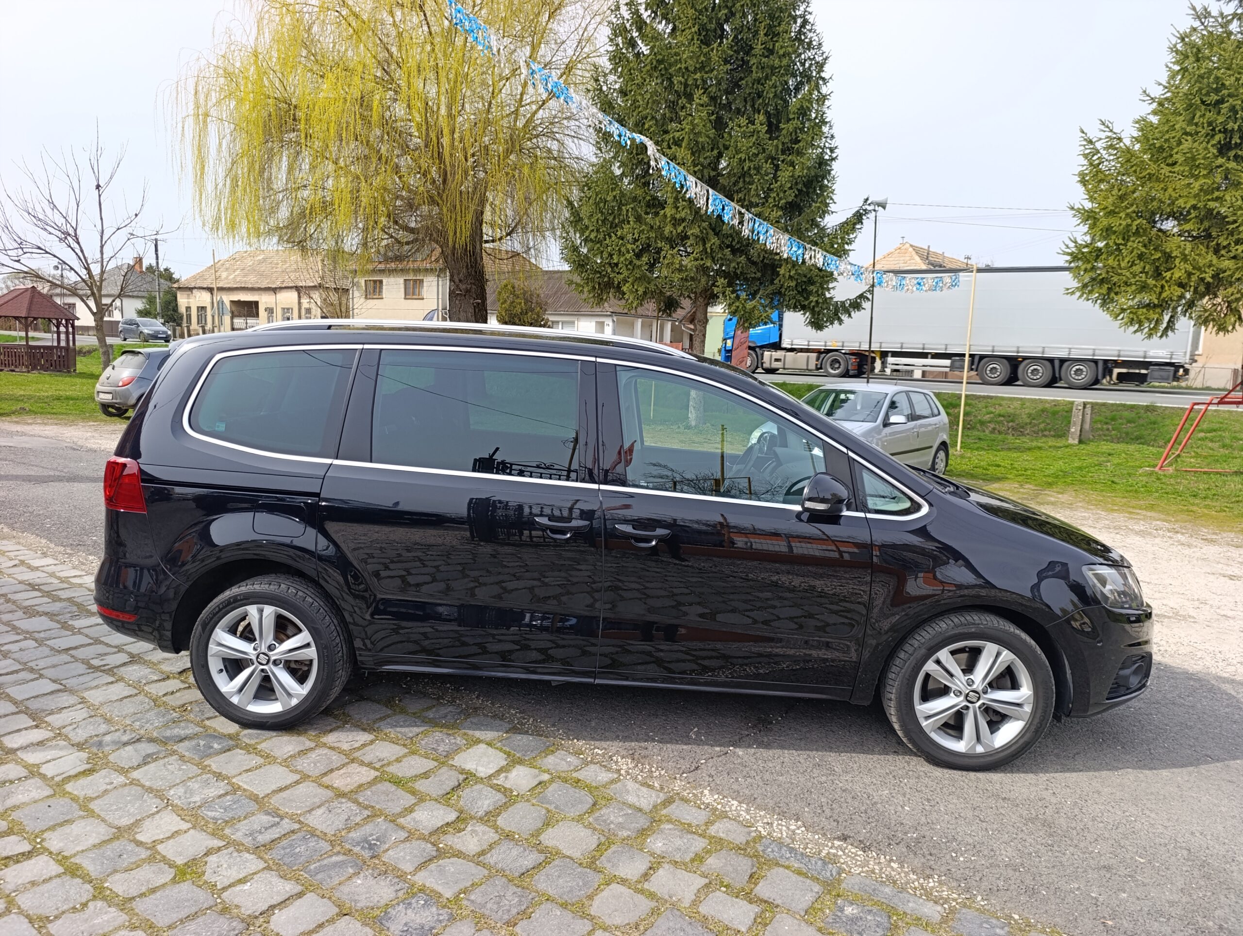 Seat Alhambra 184PS 7M 2.0TDI AT6, Elektrické dvere bočné