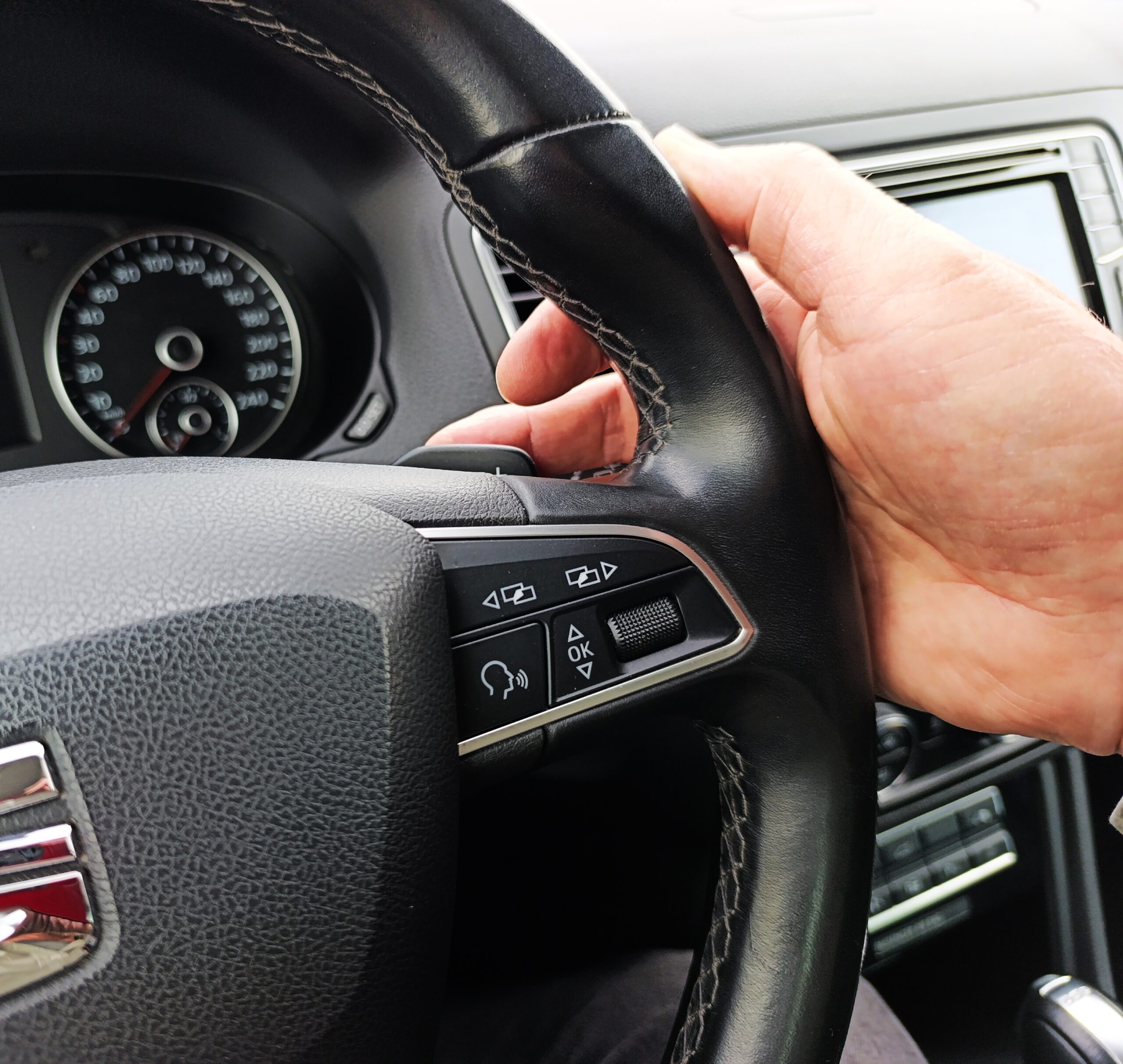 Seat Alhambra 184PS 7M 2.0TDI AT6, Elektrické dvere bočné