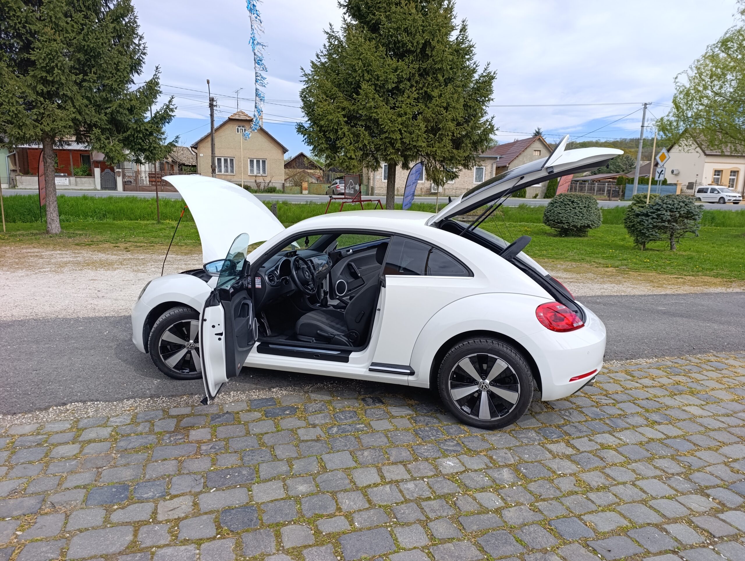 Volkswagen Beetle 1.4TSI 160PS SPORT