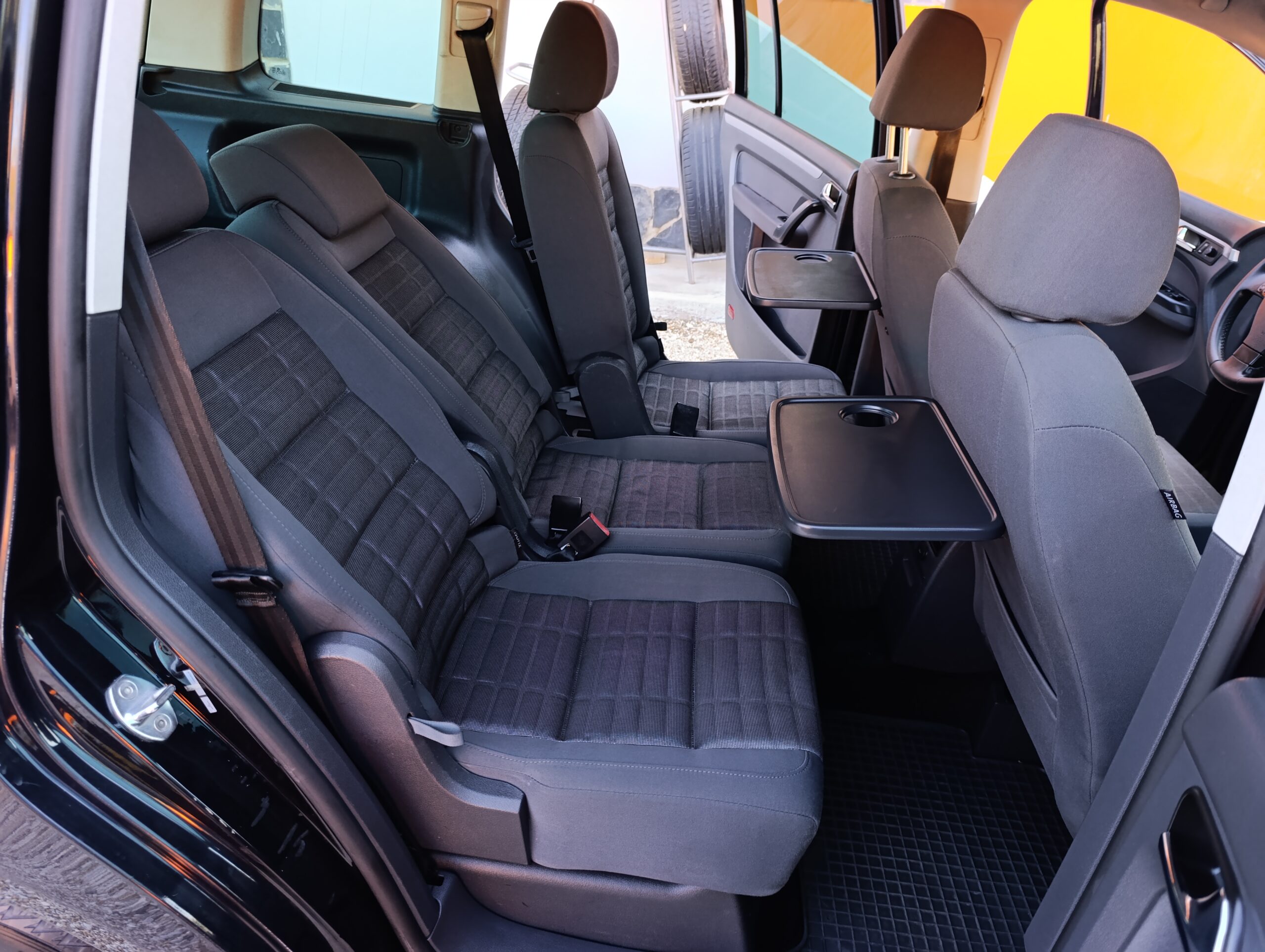 Volkswagen Touran 1.9TDI AT6 77kW Automat