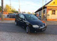 Volkswagen Touran 1.9TDI AT6 77kW Automat