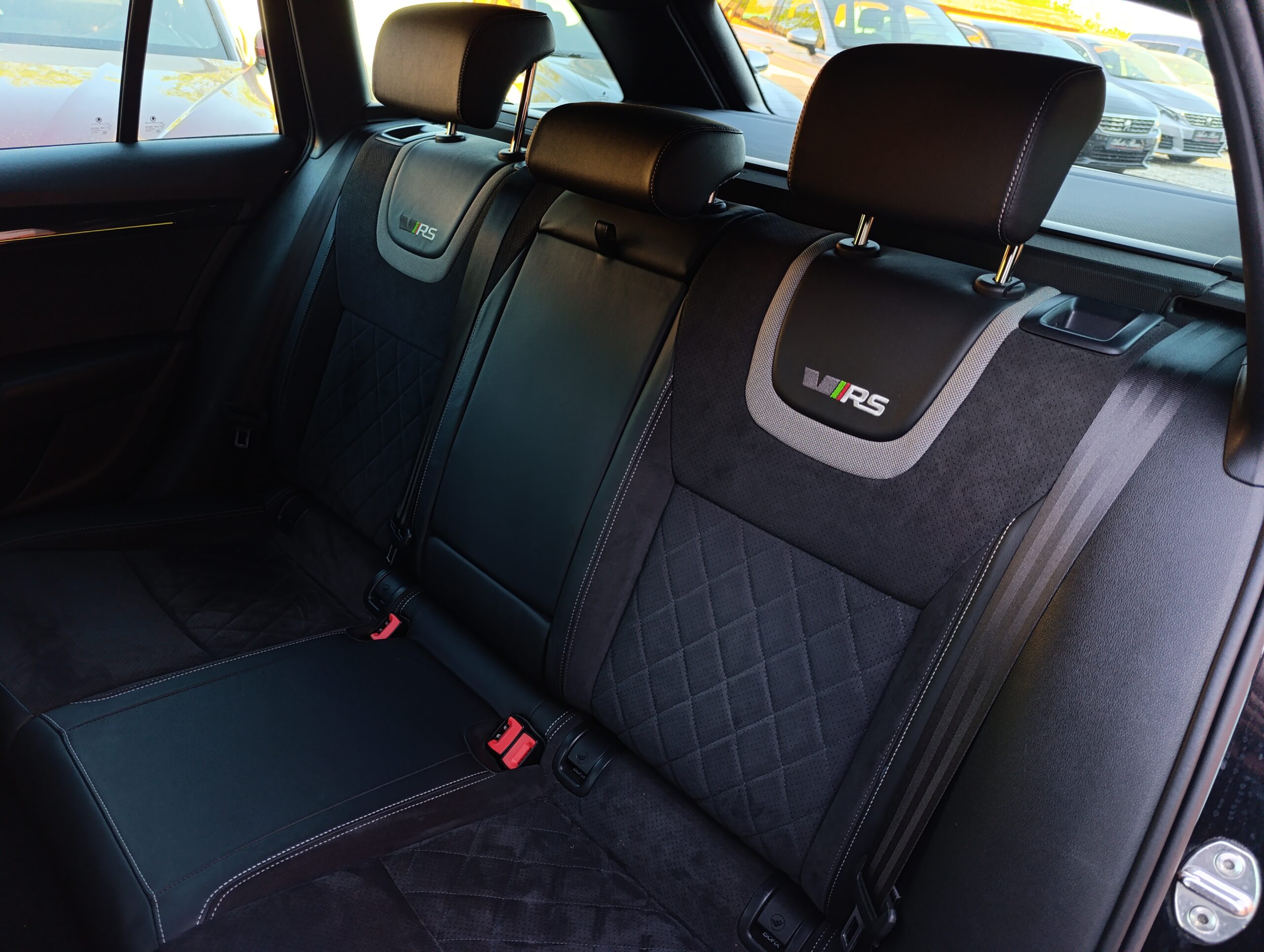 Škoda Octavia Combi RS 180kW/245PS, Panoráma