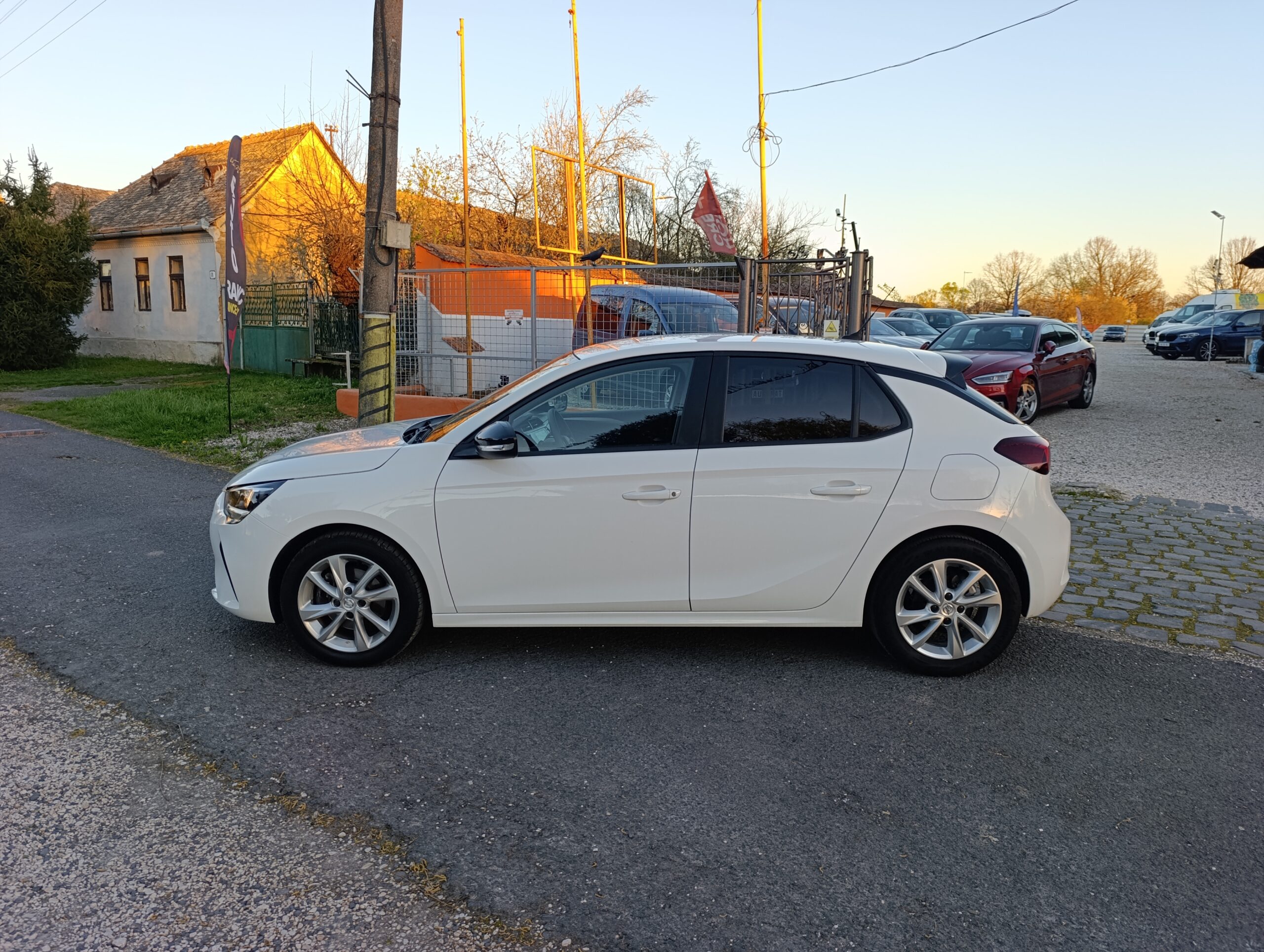 Opel Corsa F 1.2 Turbo 100PS | 2020 | Krásne  auto | Servisované