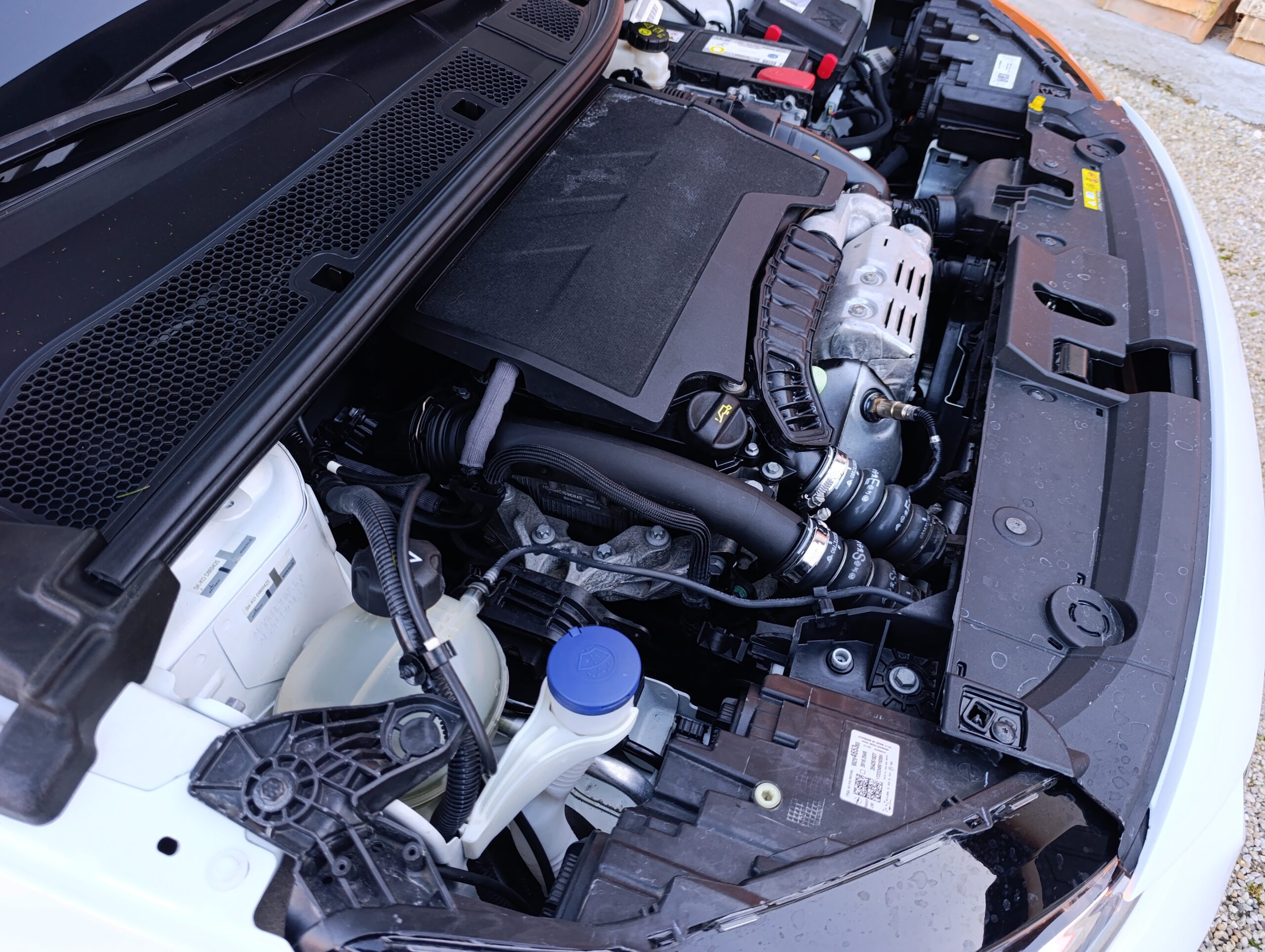 Opel Corsa F 1.2 Turbo 100PS | 2020 | Krásne  auto | Servisované