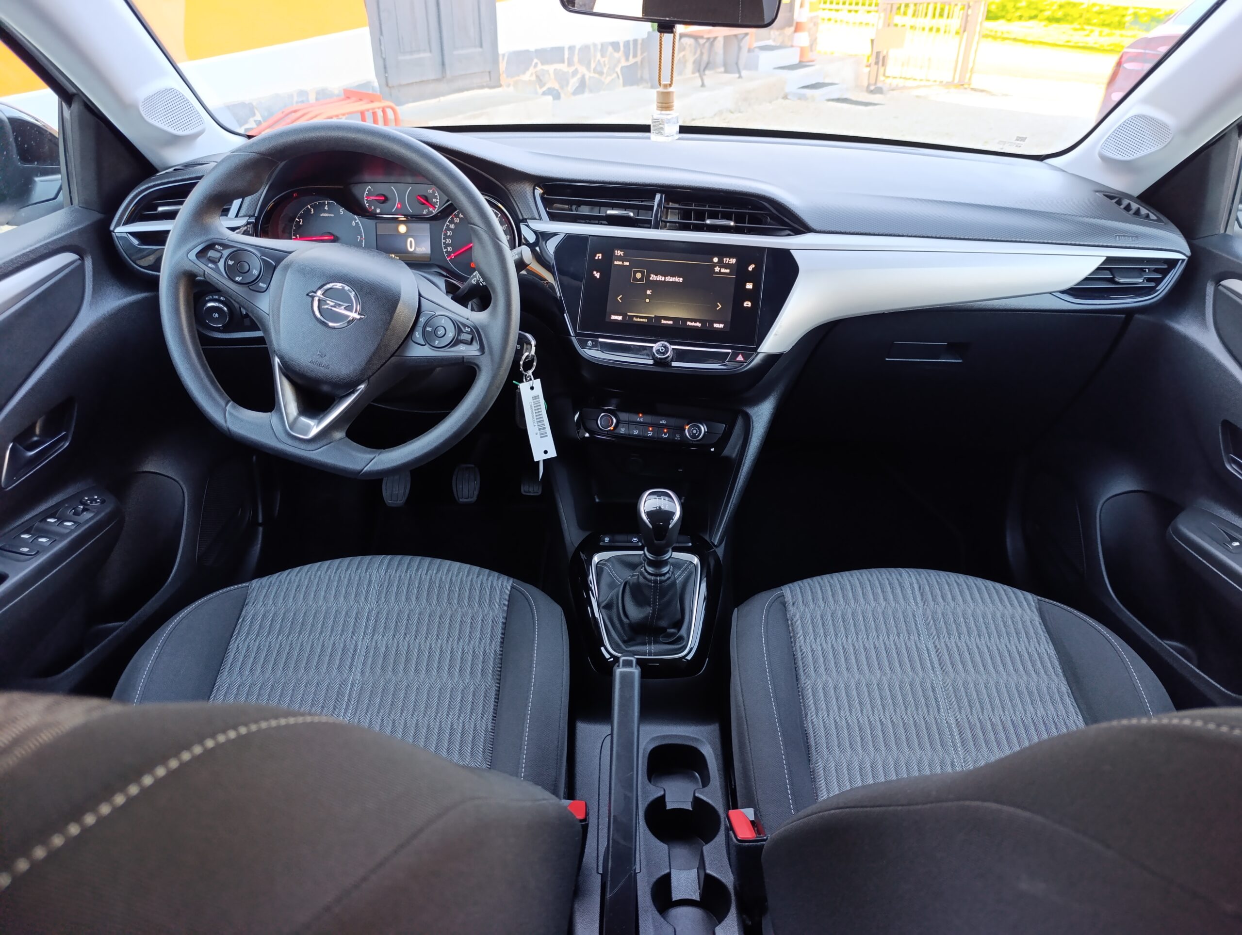 Opel Corsa F 1.2 Turbo 100PS | 2020 | Krásne  auto | Servisované