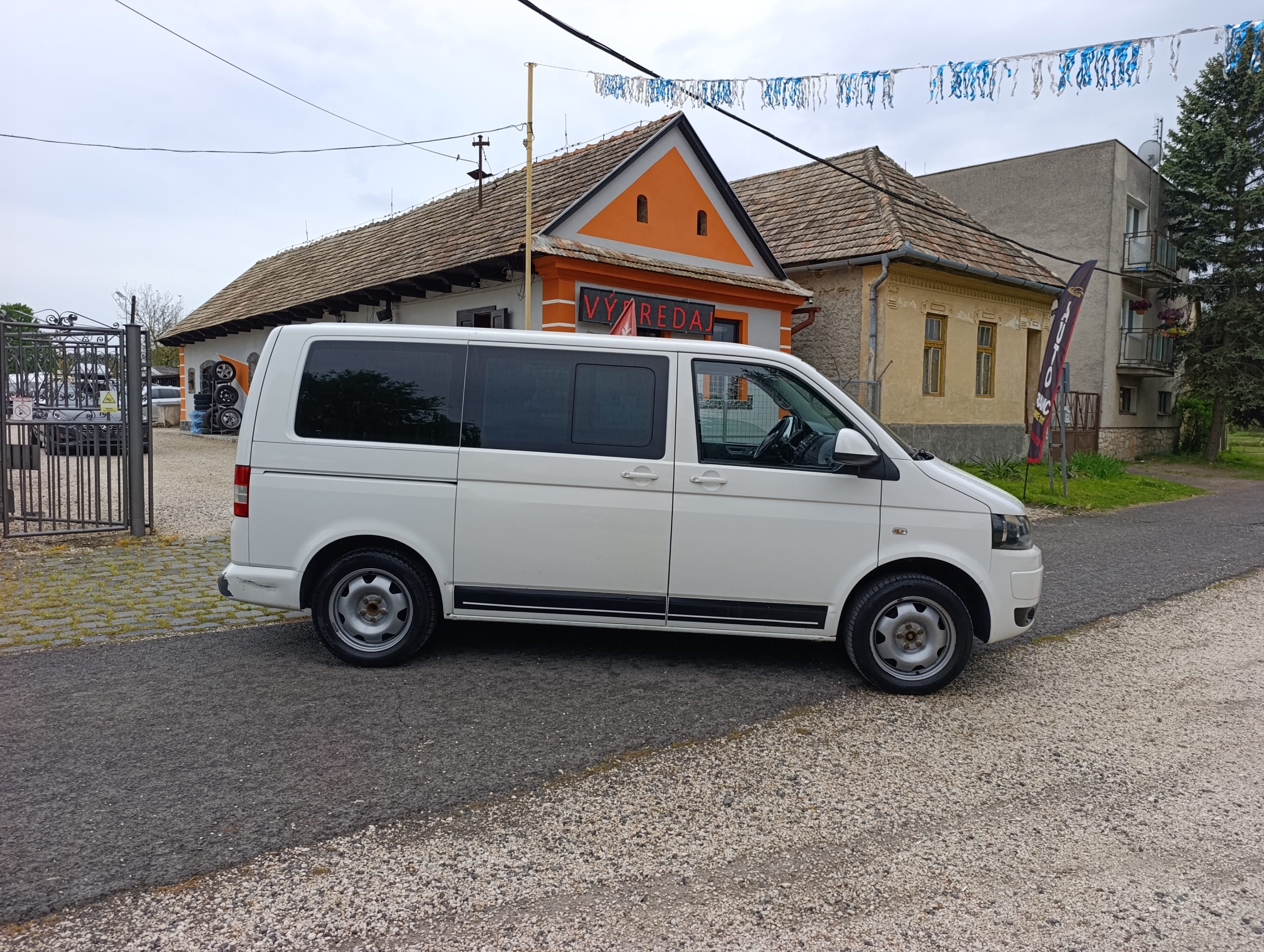 Volkswagen Transporter 9M 2011 2.0TDI 9 Miestny 75kW/102PS T5.1 Facelift