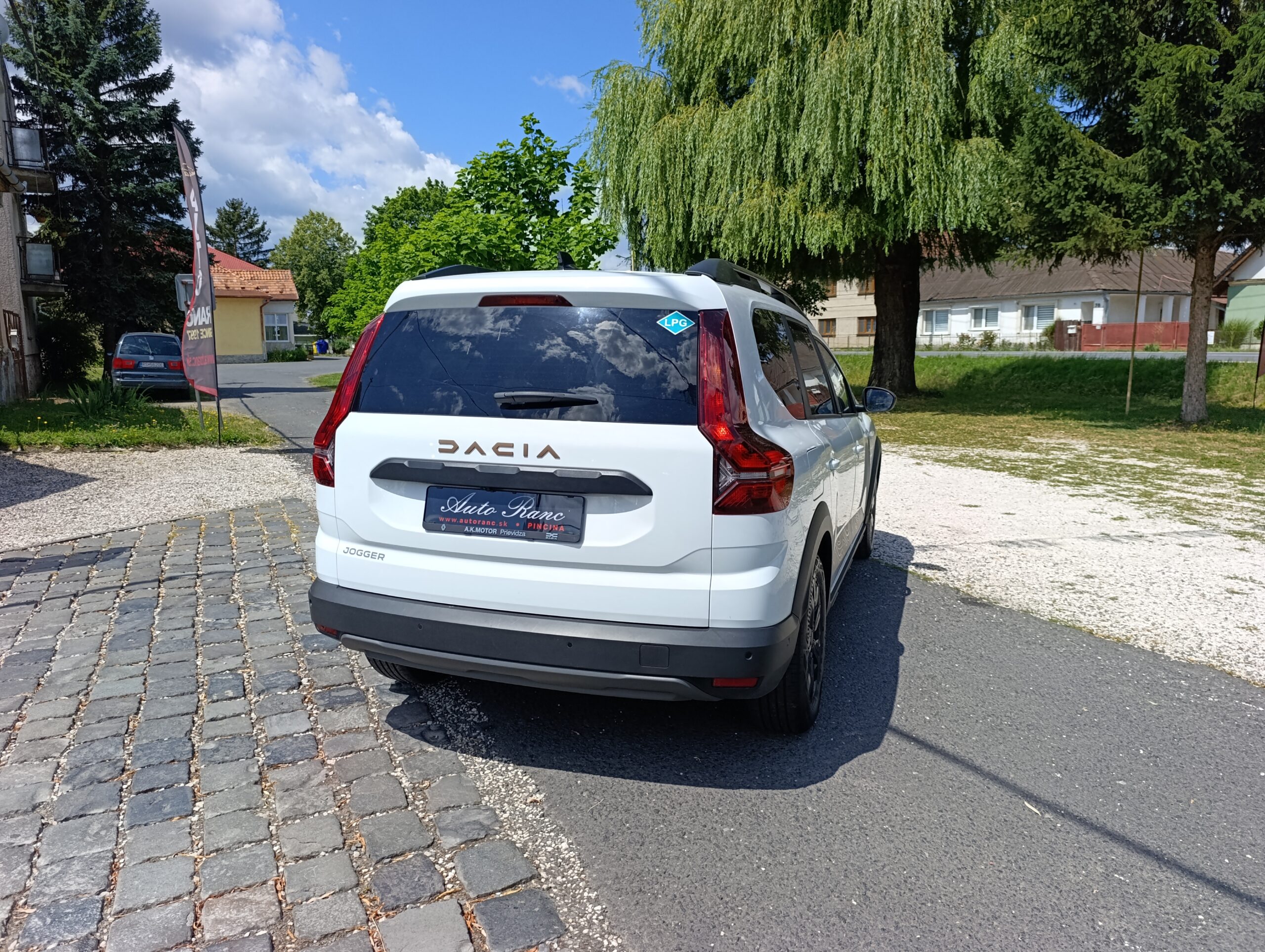 Dacia JOGGER 1,0 LPG/Benzin 2024, 33 827km, 7 miestna,
