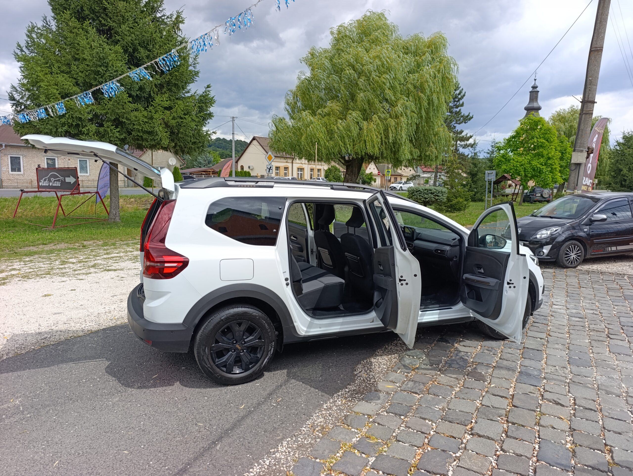 Dacia JOGGER 1,0 LPG/Benzin 2024, 33 827km, 7 miestna,