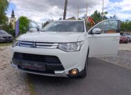 Mitsubishi Outlander 2.2 DI-D. Prvý majiteľ. Auto kúpené na Slovensku.