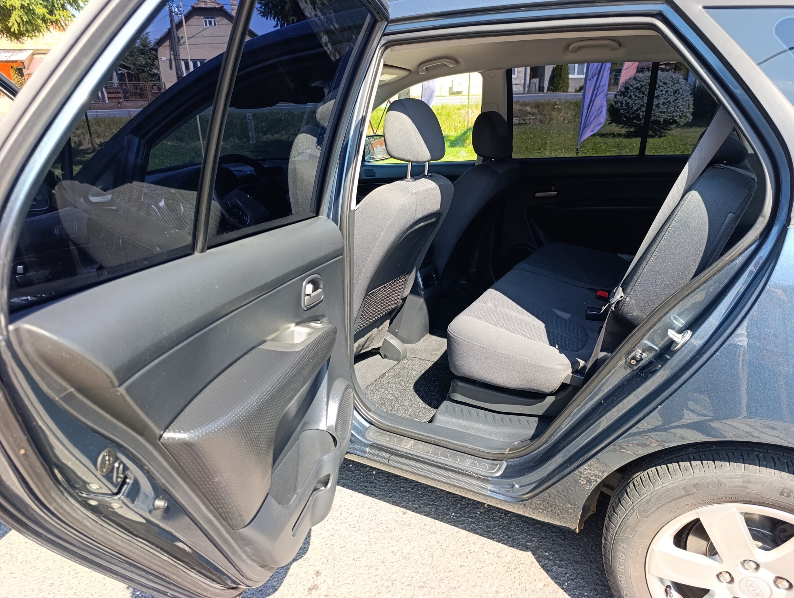 KIA Carens 2.0CRDI 1. Majiteľ