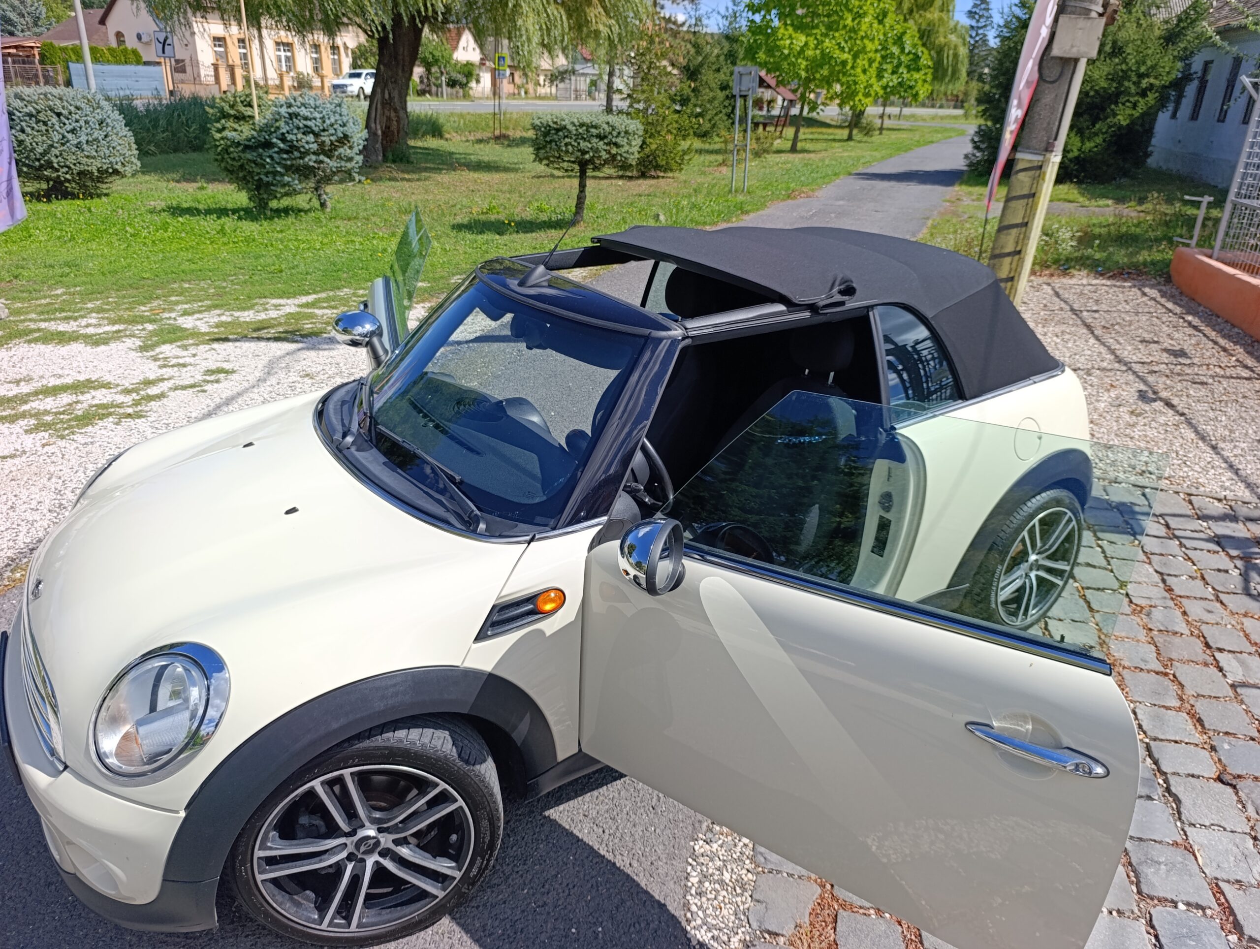 Mini Cooper Cabrio