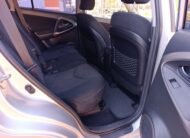 Toyota RAV4 2.2D 4WD 100kW/136PS, 4×4, M6