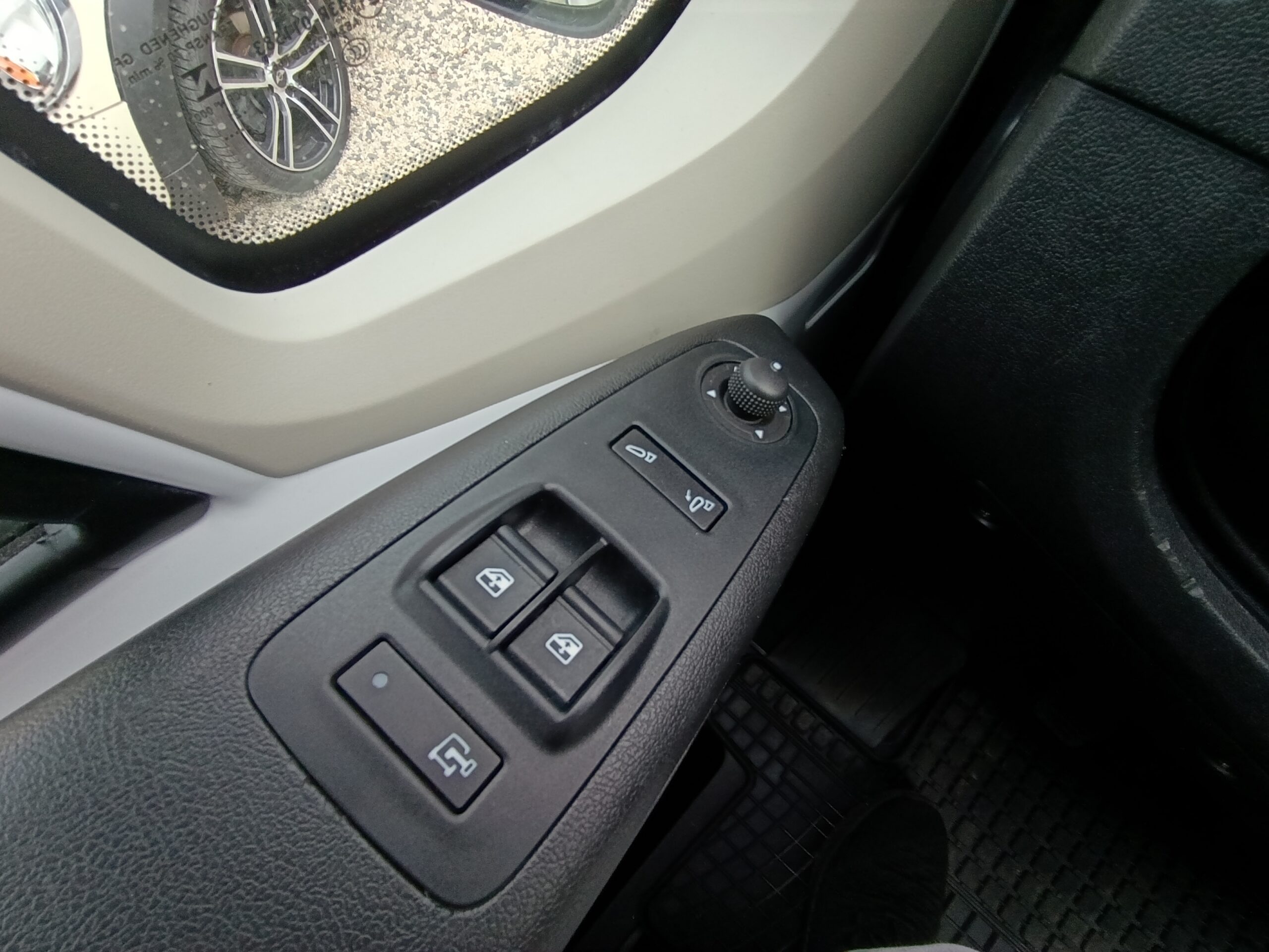Peugeot Boxer 2.2HDI 2022, 70 821 km, výkon 120PS