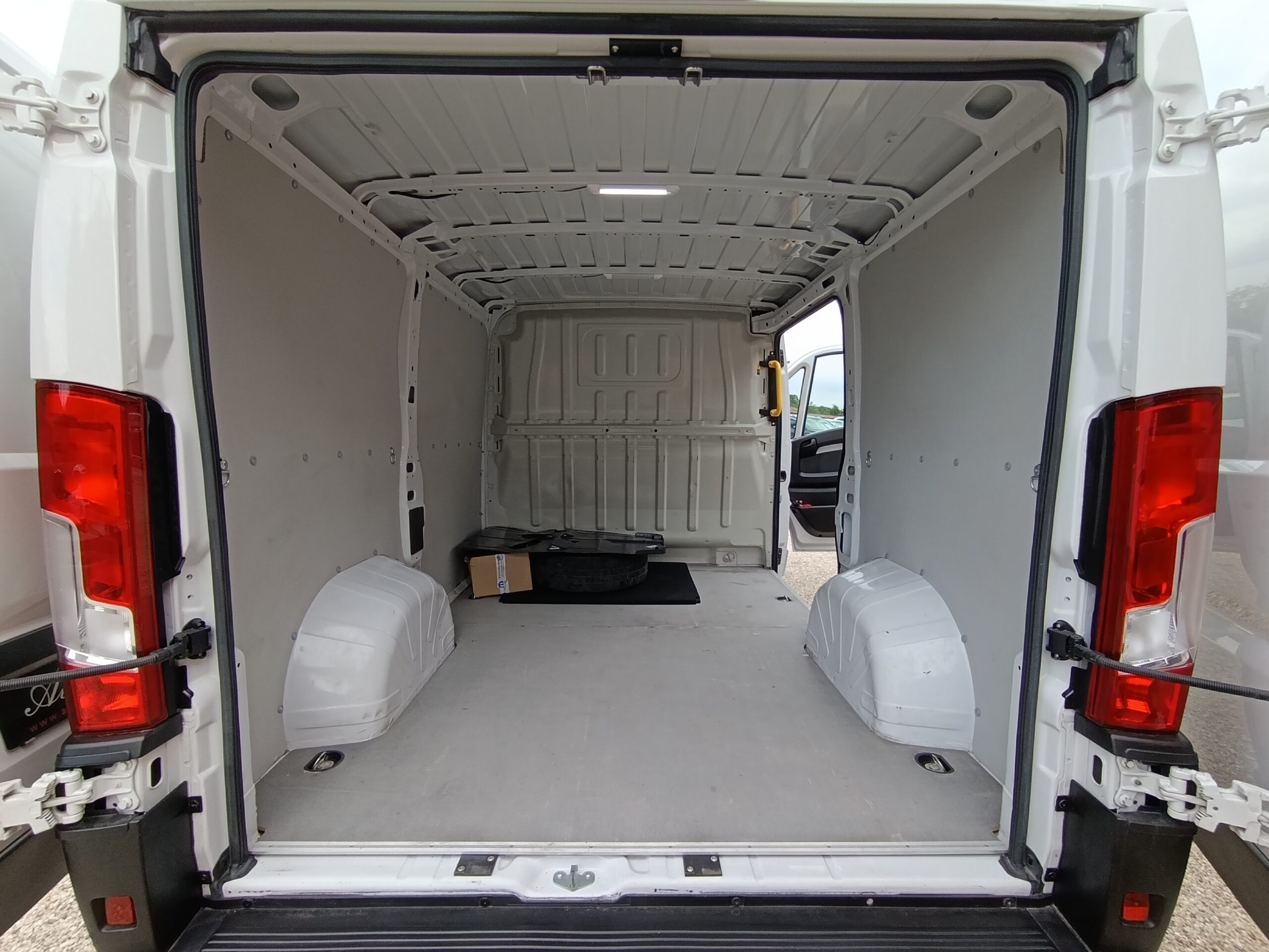 Peugeot Boxer 2.2 HDI 2022