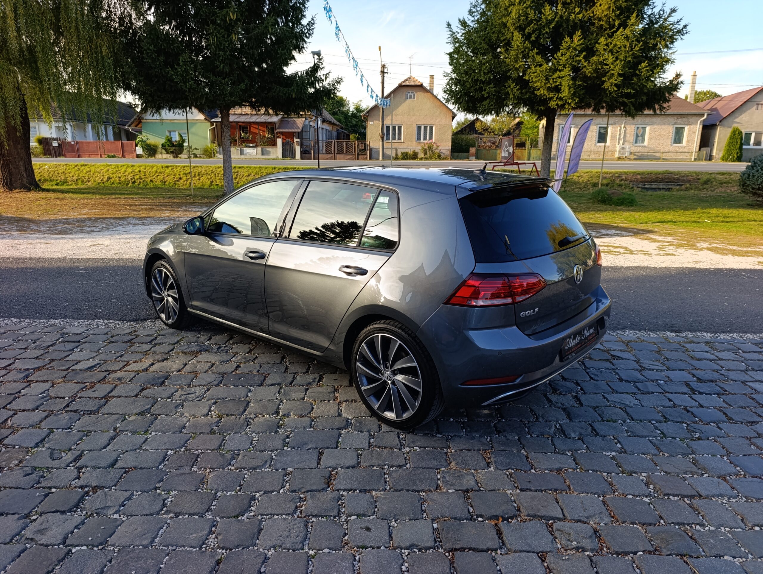 Volkswagen Golf VII 1.5TSI Panoráma, Kamera, IQ Drive, LED, M2020, Automat