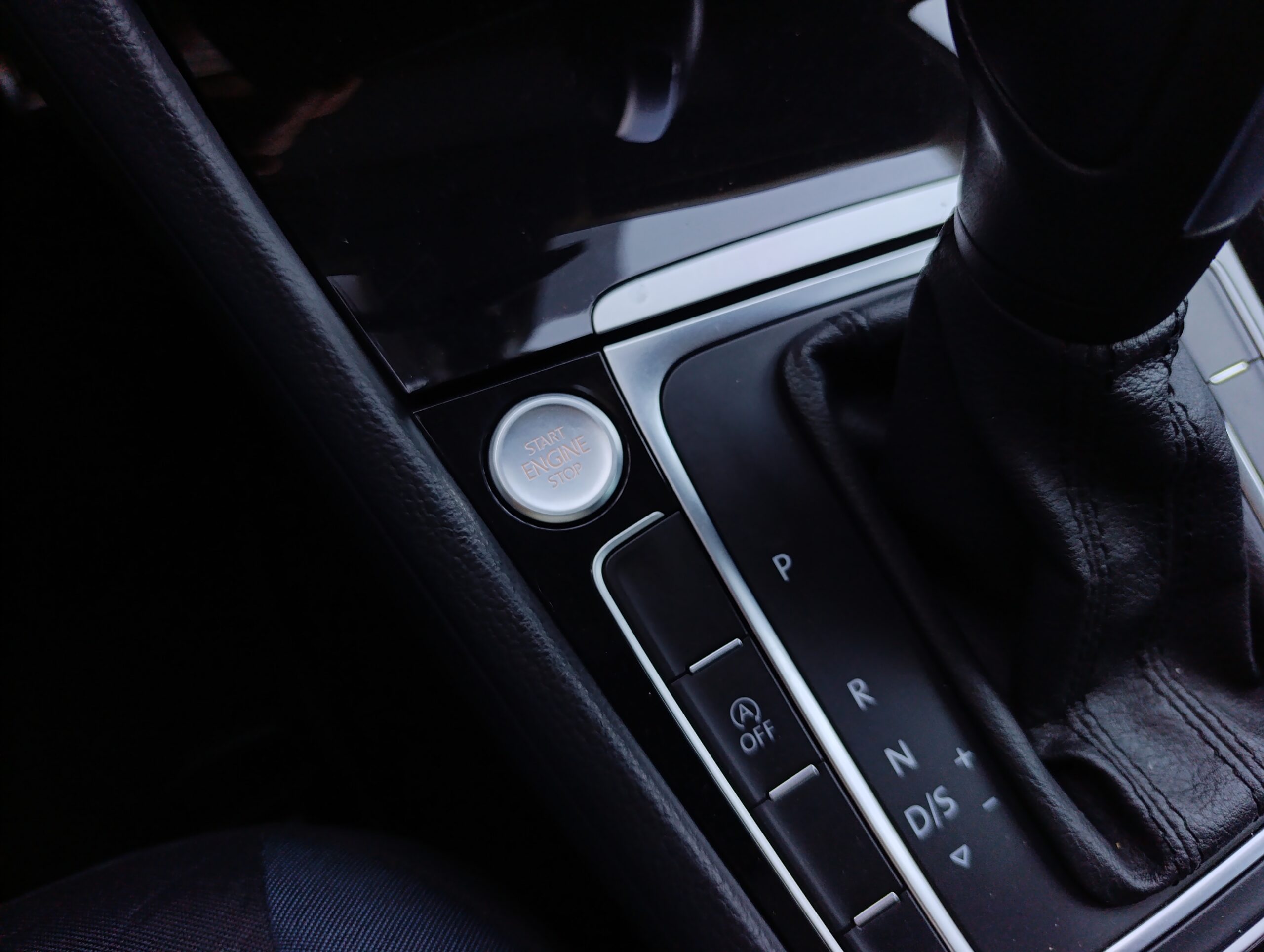 Volkswagen Golf VII 1.5TSI Panoráma, Kamera, IQ Drive, LED, M2020, Automat
