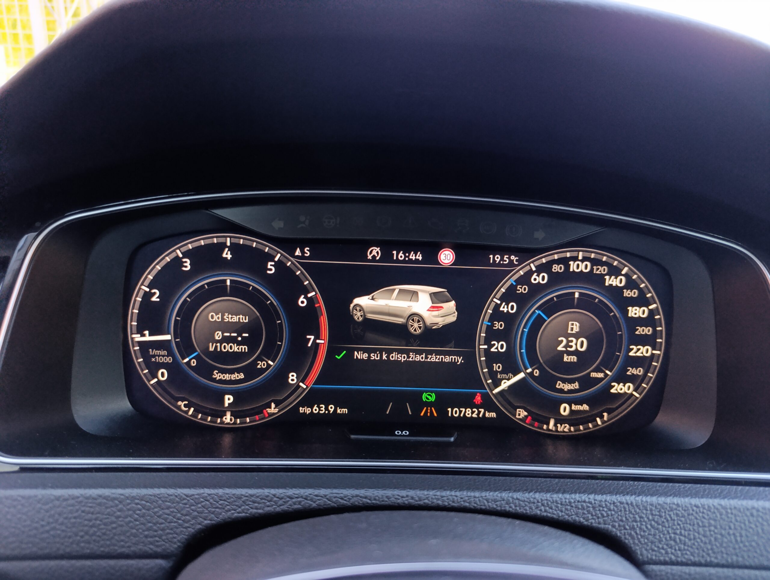 Volkswagen Golf VII 1.5TSI Panoráma, Kamera, IQ Drive, LED, M2020, Automat
