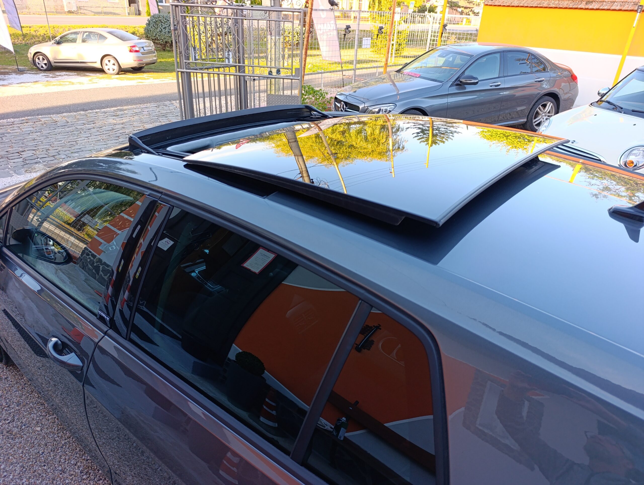 Volkswagen Golf VII 1.5TSI Panoráma, Kamera, IQ Drive, LED, M2020, Automat