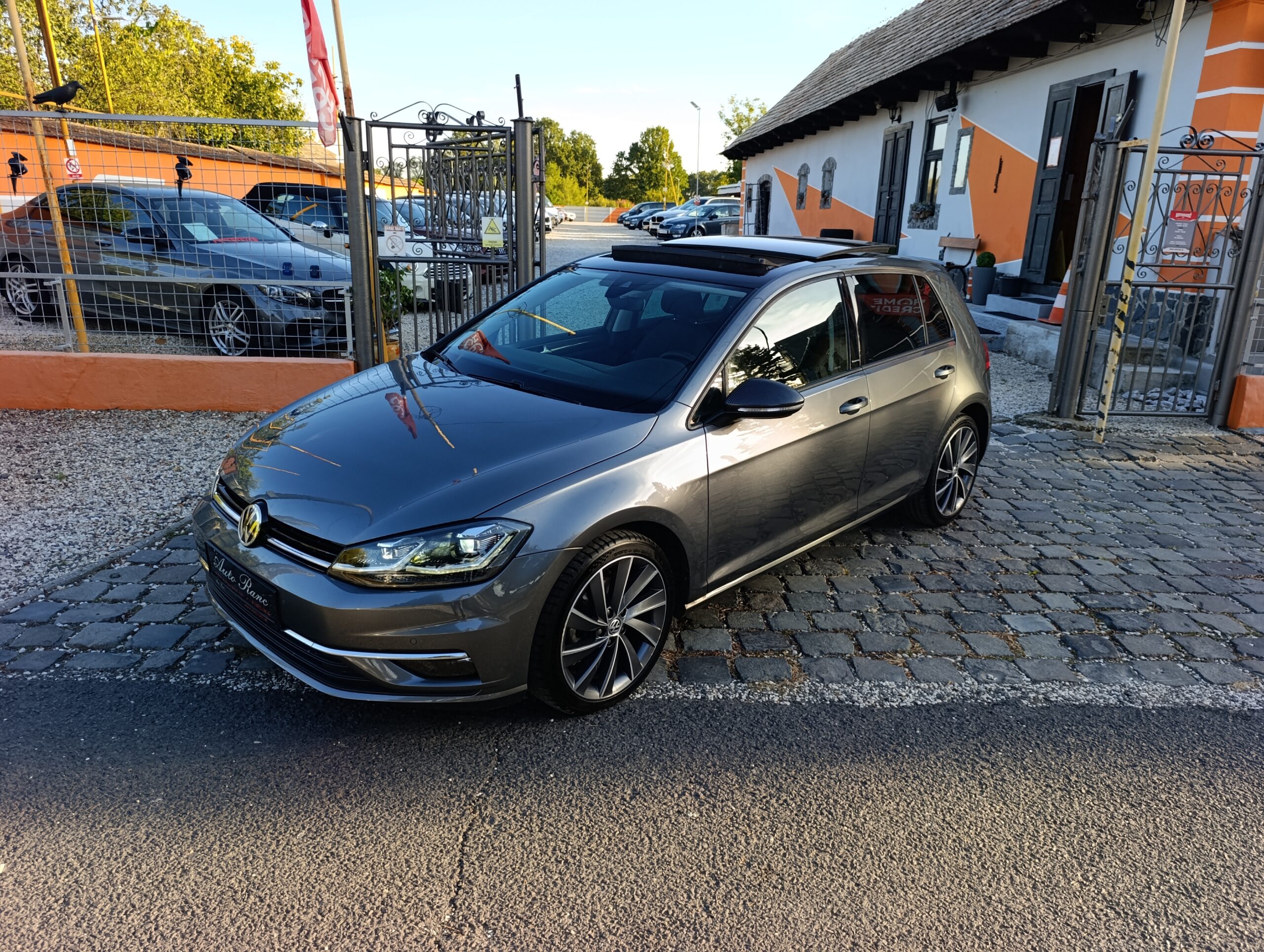 Volkswagen Golf VII 1.5TSI Panoráma, Kamera, IQ Drive, LED, M2020, Automat