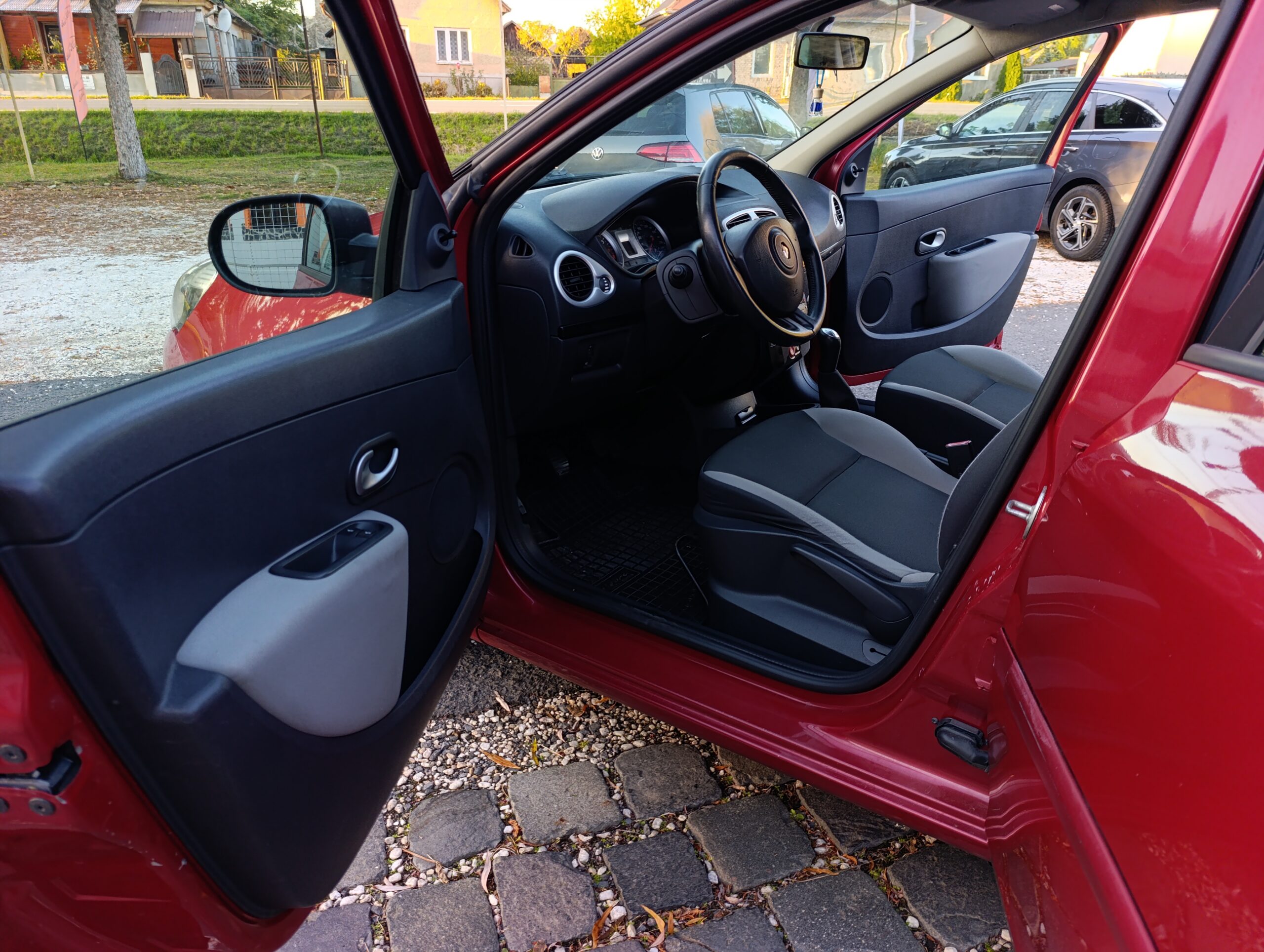 Renault Clio Grand Tour 1.2i