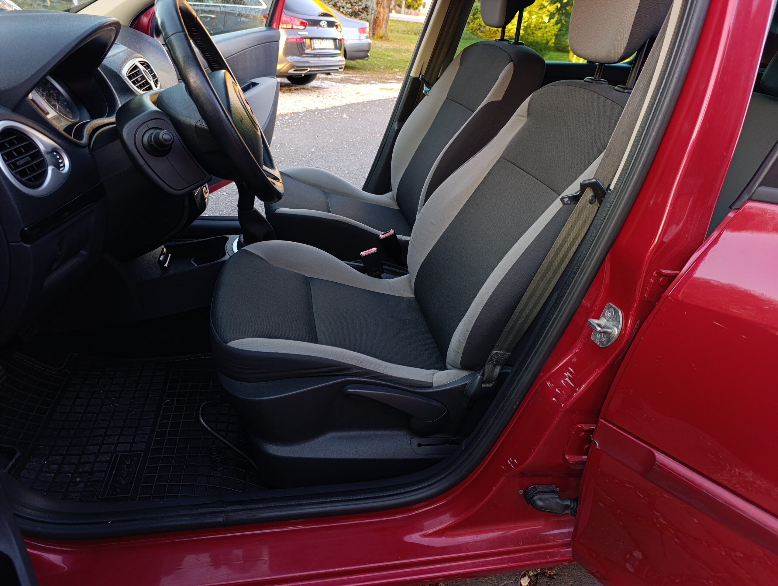 Renault Clio Grand Tour 1.2i